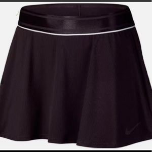 Nike Women’s Burgundy Court Dry Flounce Skirt